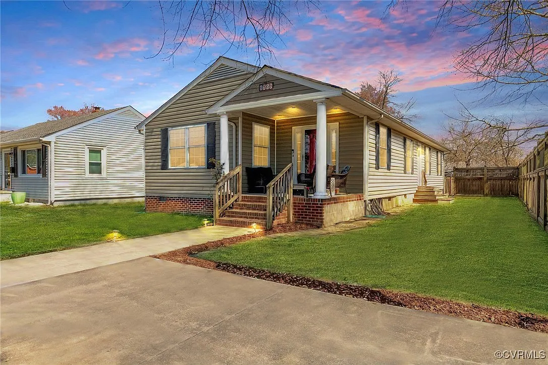5309 Bloomingdale Ave photo 1