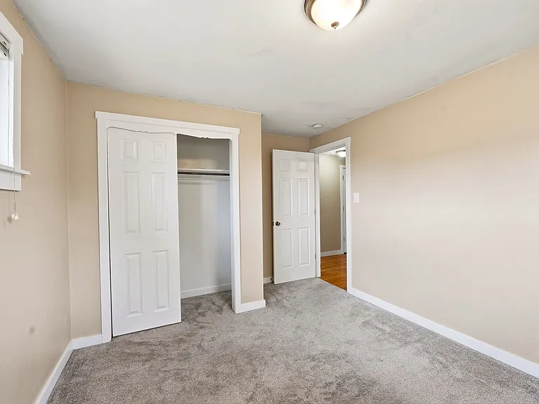1275 W 4th Ave — Photo 16