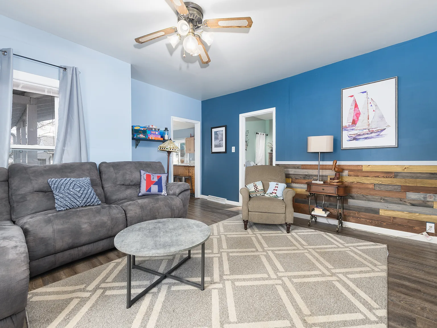 2 bed, 1948 sqft, $2,000 — Photo 4