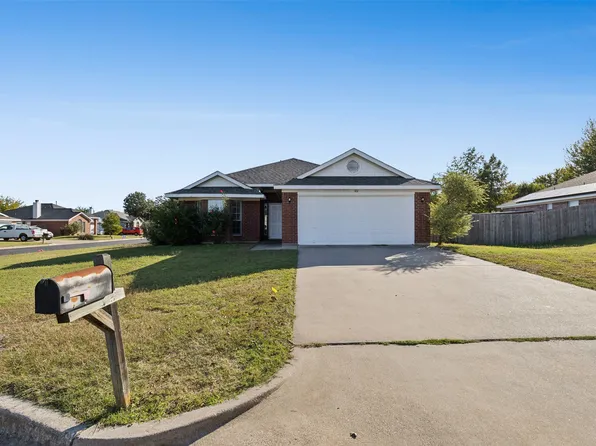 301 Alpine Dr, Weatherford, TX 76086