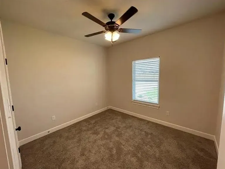7369 Wildflower Way — Photo 12