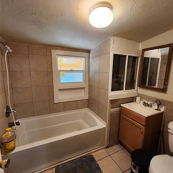 1623 SE 3rd Ave — Photo 21