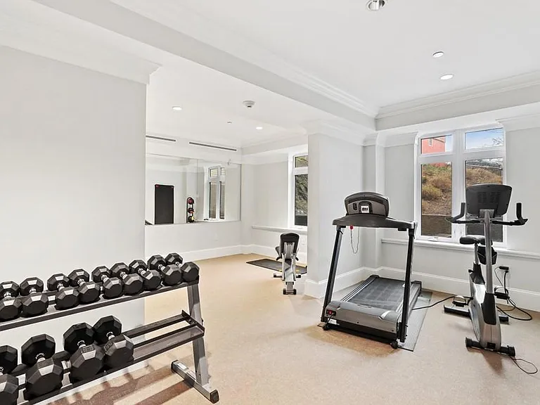 1501 Commonwealth Ave #302 — Photo 11