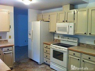 5th image of 12118 SE 262nd Ct