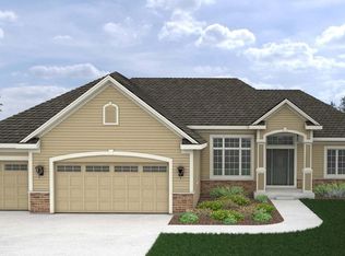 2055 Sunny Slope Ct, Slinger, WI 53086