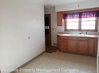1127 Tower Ct, Iowa City, IA 52246