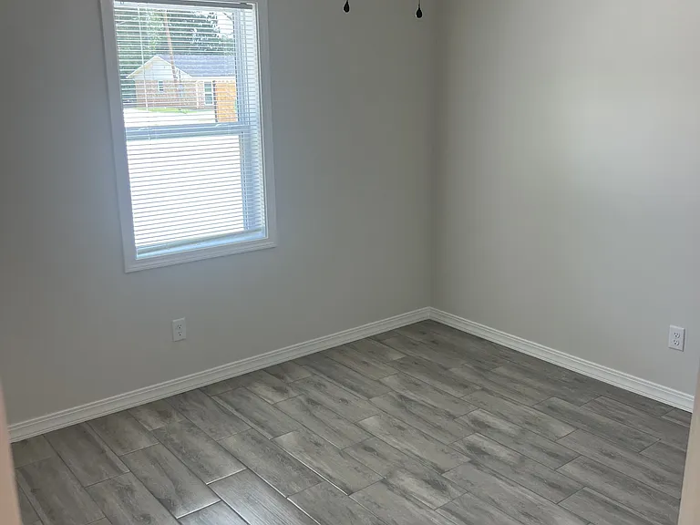 2515 Kavanaugh Rd #24 — Photo 2
