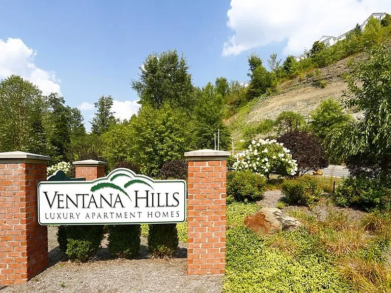 Ventana Hills Sign