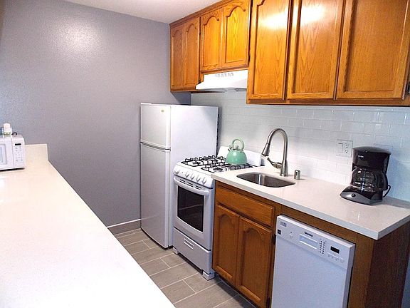 The kitchen has all the cooking gear you'll need.