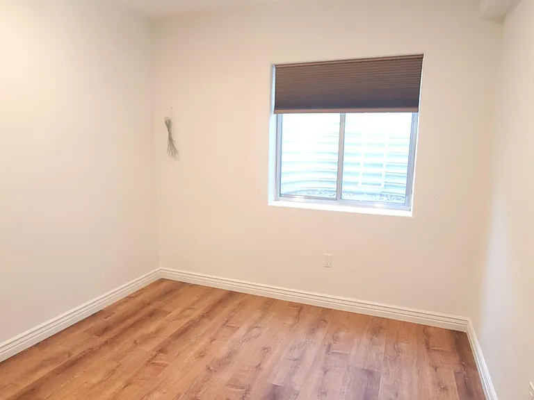 Bedroom - looking in from the entrance