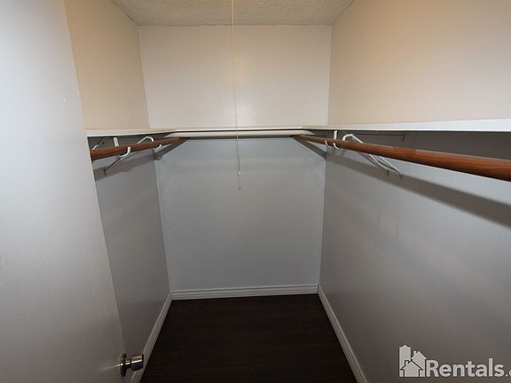 5th image of 555 E Hazel St APT 9