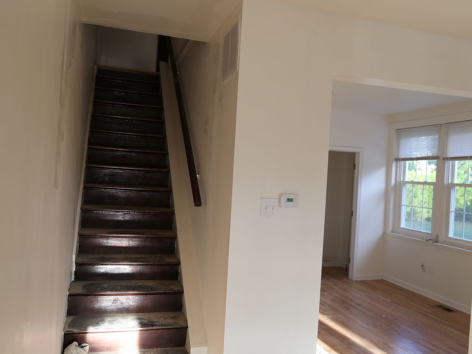 Stairway to upstair