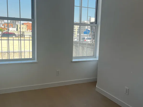 828 Flatbush Avenue image 4 of 9