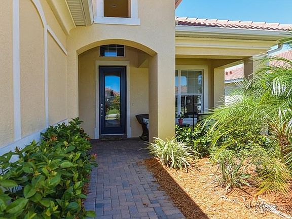2nd image of 350 Padova Way