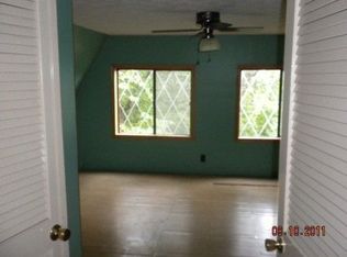 19735 Coventry Cir, Marthasville, MO 63357