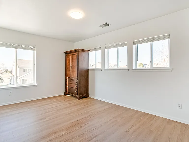 5178 N Netherland St — Photo 11