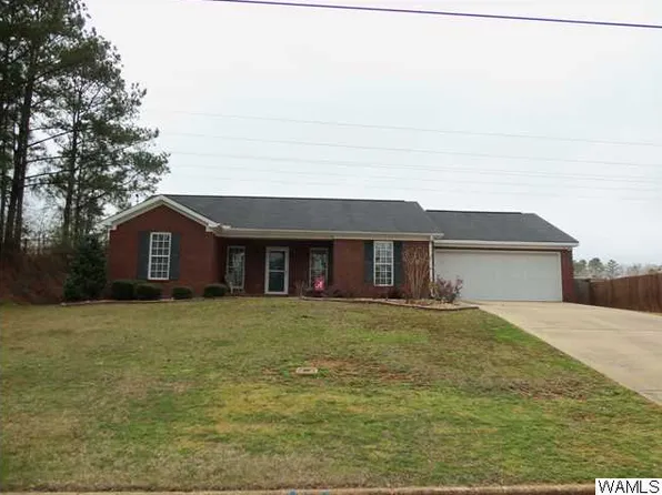 4422 2nd Ave, Northport, AL 35476