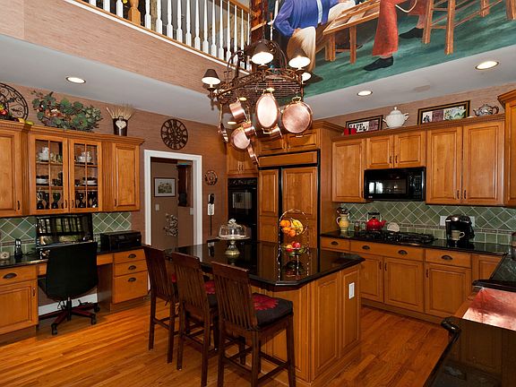 Dramatic 2-story kitchen