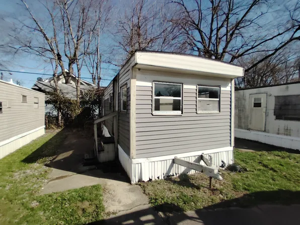 4923 Rockville Rd Unit 15, Indianapolis, IN 46224