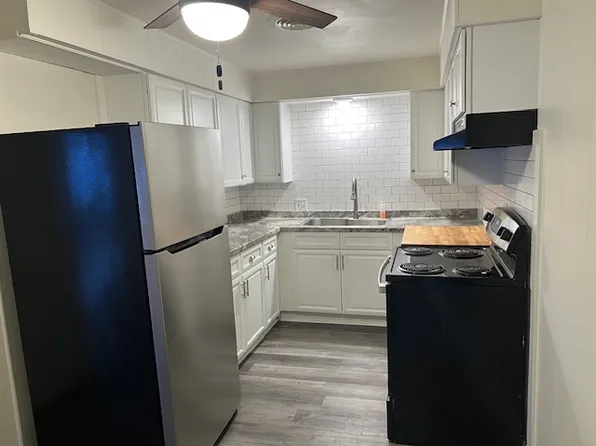 1917 Spring Rd APT 4, Carlisle, PA 17013