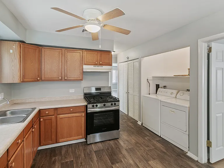444 W Hickory St #2A — Photo 2