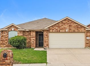 7201 Lake Front Trl, Arlington, TX 76002