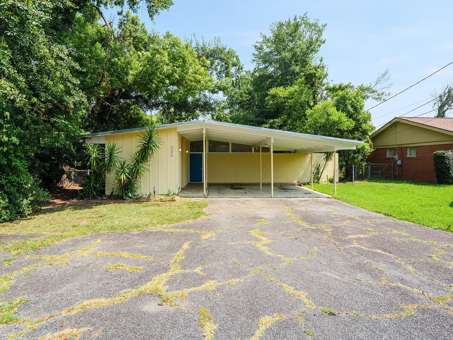 4 bed, 1793 sqft, $1,800 — Photo 1