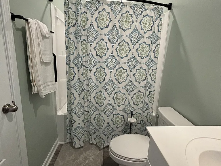 Cypress Ln — Photo 15