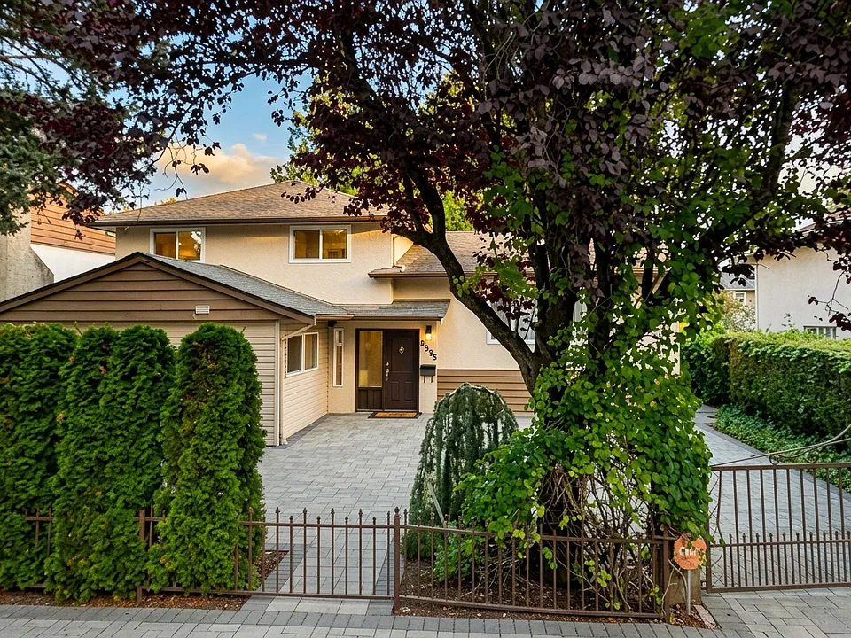 6511 Granville Cres #6249