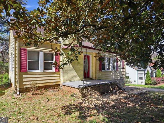 2nd image of 1267 Westridge Rd SW