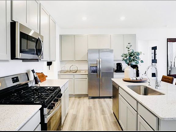 2nd image of 4342 Red Pine Dr #99