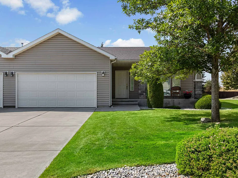 309 E Blackhawk Dr #309