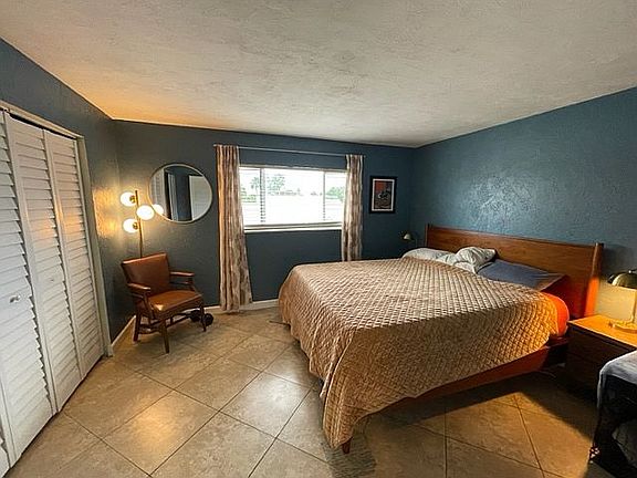 5th image of 102 S Peninsula Dr APT 300