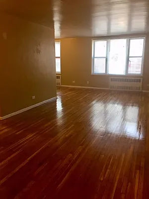 Rented by Roberto Guilbet, LREB | media 1