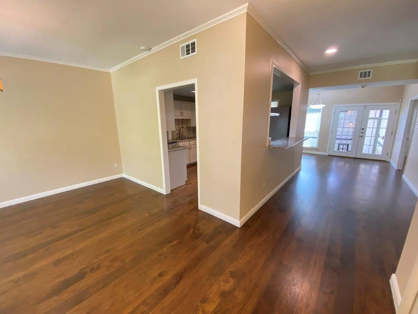 Spacious, upgraded townhome in the desirable Chimney Corners community! — Photo 3
