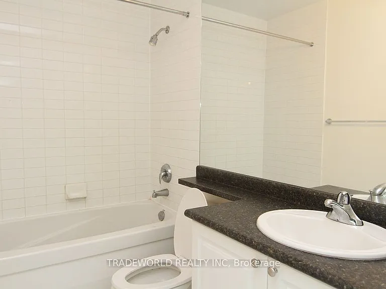 18 Yonge St #1604 — Photo 7