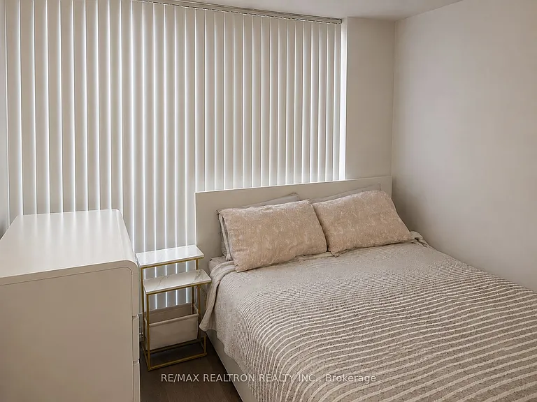 3091 Dufferin St #617 — Photo 15