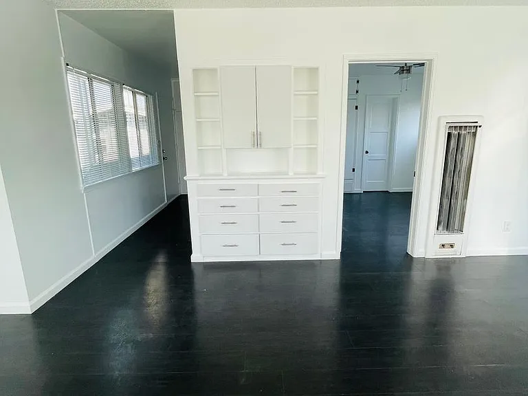 Lomelk Bungalows LLC — Photo 9