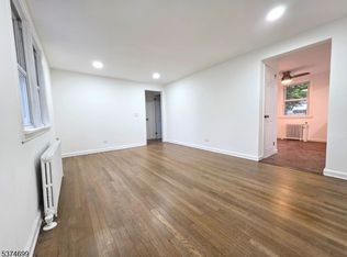 1709 Wood Ave APT B1, Roselle, NJ 07203