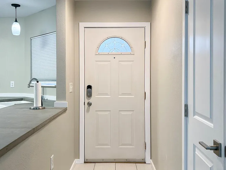 17416 Adams Ln — Photo 28