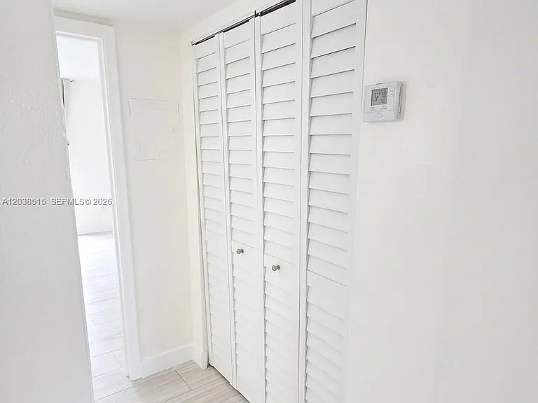 6904 N Kendall Dr #F305 — Photo 14