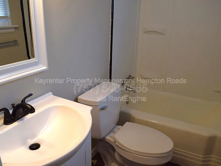 925 Little Bay Ave #A3 — Photo 22