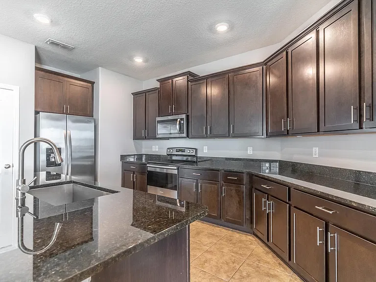 2572 Biscotto Cir — Photo 12