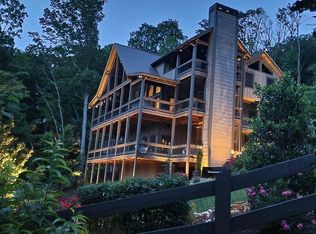 239 Covered Bridge Ln, Blue Ridge, GA 30513