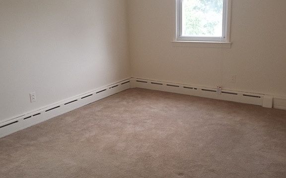 4th image of 100 Staunton St
