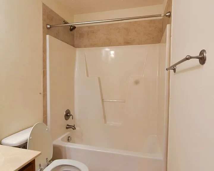 193 Wind Brook Ct — Photo 21