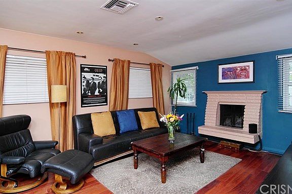 3rd image of 4732 Don Pio Dr