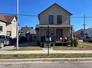 1002 Erie St, Port Huron, MI 48060