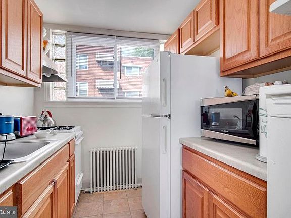 5th image of 6717 E Pleasant Pl