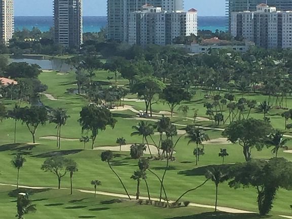 5th image of 20100 W Country Club Dr Ph 2